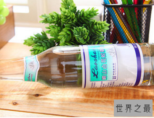 崂山白花蛇草水，总统特饮(超级难喝)