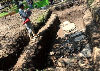 ​日本滋贺县长滨出土逾400年历史石墙 助研究丰臣秀吉古城