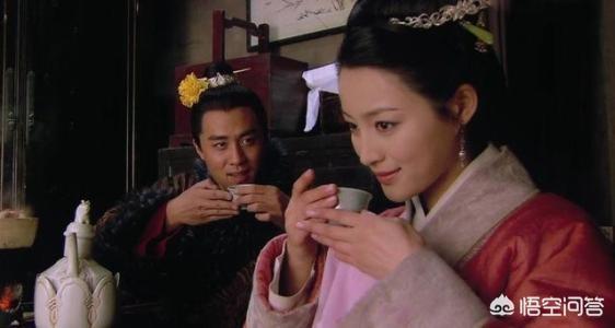 细思极恐!名义上是鬼故事,其实是一个奸夫淫妇谋杀亲夫的惨案!