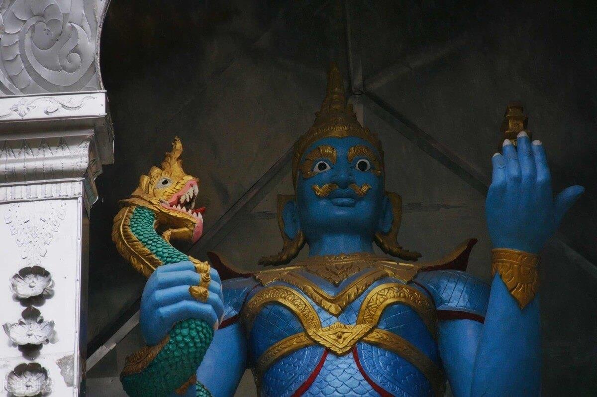 《中国妖怪故事》：最全老祖宗们的鬼故事