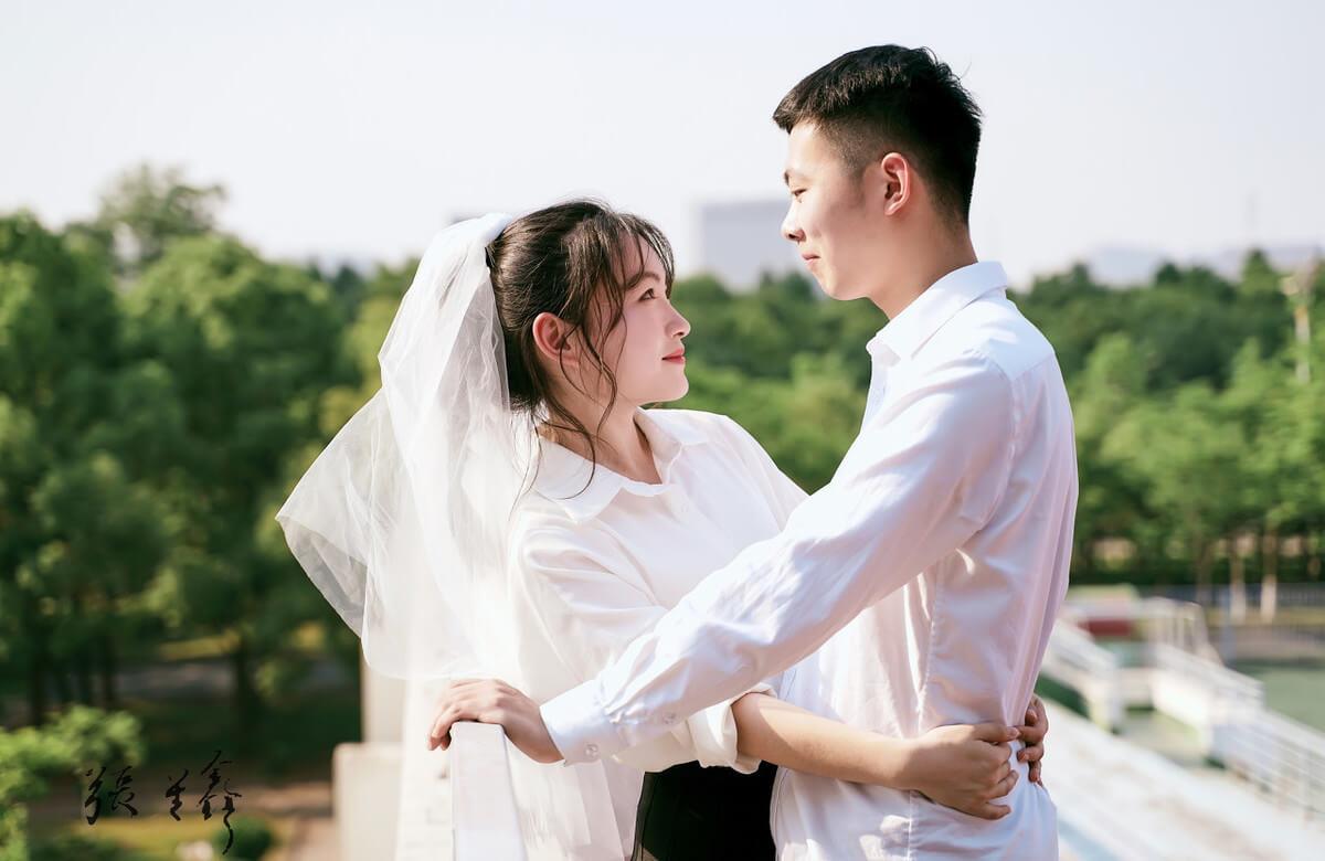 故事:知道男神有喜欢的人我哭着跑开,却不知那个人就是我(下)