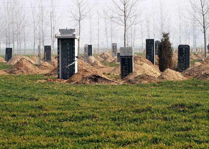 灵异故事:亲身经历的灵异事件,现在想想都害怕,感觉后背发凉