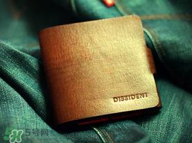 父亲节可以送钱包吗 父亲节送什么钱包好 父亲节可以送钱包吗 父亲节送什么钱包好