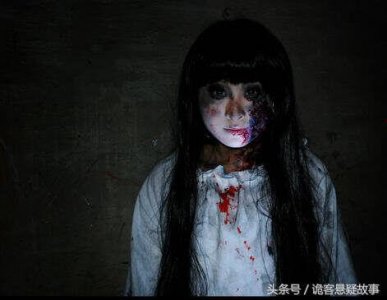 ​民间鬼故事:荒郊野外走夜路遇见小鬼趴在背上，小伙胆战心惊21