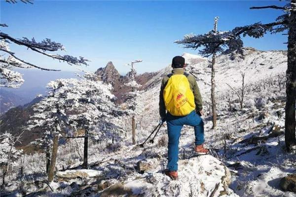 爬山后可以按摩吗 可以缓解疼痛 爬山后可以按摩吗 可以缓解疼痛