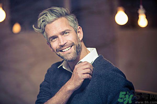 初中生能刮胡子吗?初中生刮胡子好吗? 初中生能刮胡子吗?初中生刮胡子好吗?