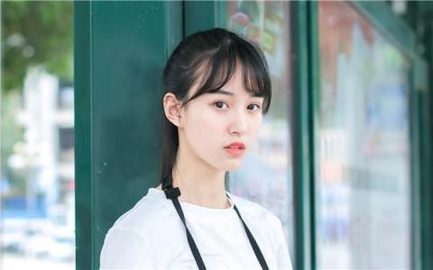 男生和女生怎么聊天，把男生撩到脸红的套路