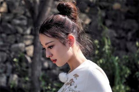 性格内向如何追求女生1