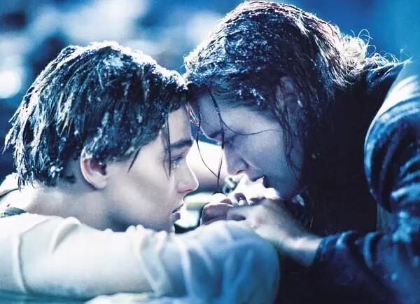 影视历史上票房最高的电影排行榜:阿凡达霸榜多年  2