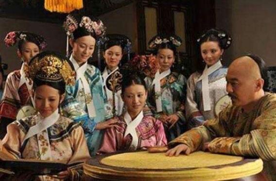 历史一夫多妻制晚上一起睡吗?一夫多妻制竟然还有这样的规定 1