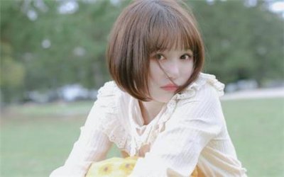 ​晒女朋友照片的短句子 女朋友照片发朋友圈文案