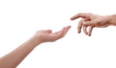 ​女人富贵的12种手相特征图解大全 女生有富贵命的征兆手相