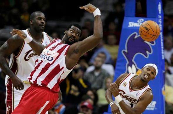 NBA历史上最重的球员，奥尼尔第四，第一不可思议。