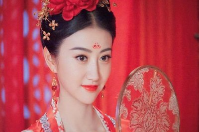 ​历史上存在的唯一“男皇后”，长相十分俊美，你可知此人是谁