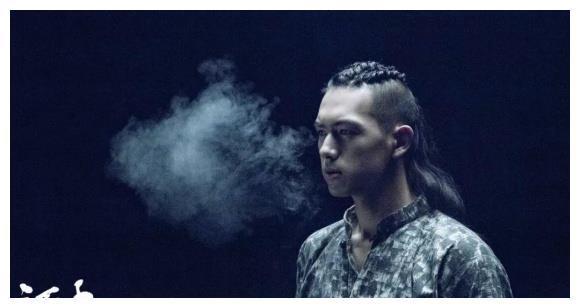 网剧10人|导演田里:等到《河神》,我终于有了讲故事的机会