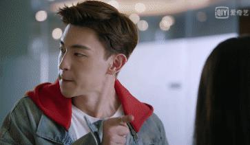 和朱一龙邓伦谈恋爱,有了苏大强,还会是浪漫的爱情故事吗