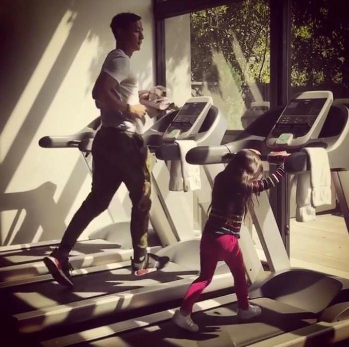 陈小春儿子名字背后有段浪漫故事,盘点一下明星子女名字