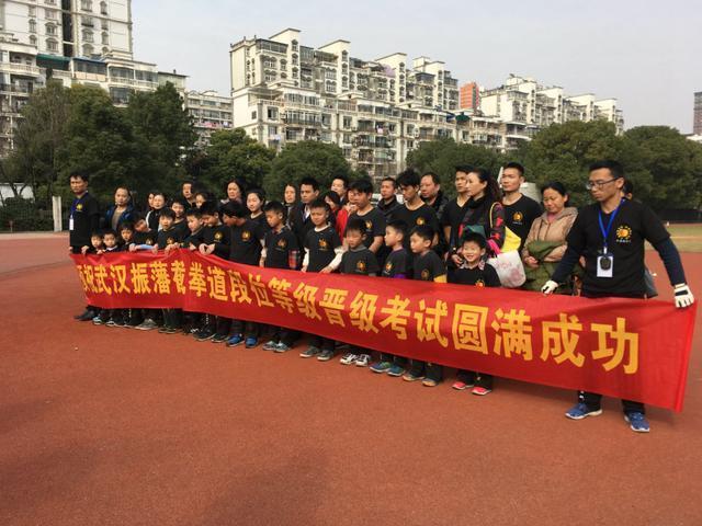 中国顶尖截拳道教练雷小翼座客华人英雄,口述和李小龙背后的故事