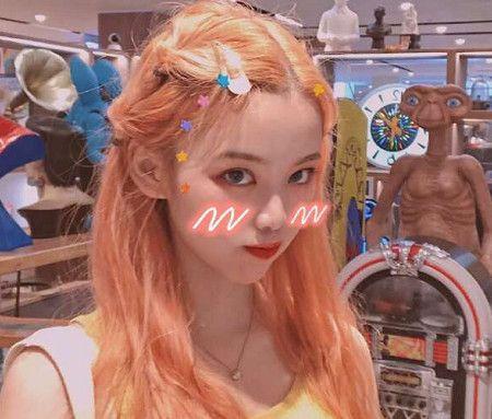 19春夏最流行发色，图二学生党悄悄美，图三女星最爱，巨显白！