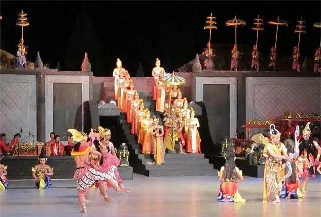 印度两大史诗之一的《罗摩衍那》，动人的爱情故事！