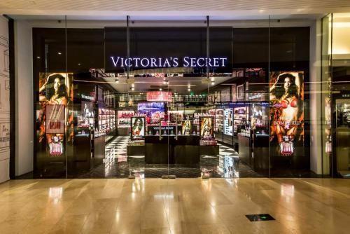 维多利亚的秘密 创始人背后不为人知的悲情故事