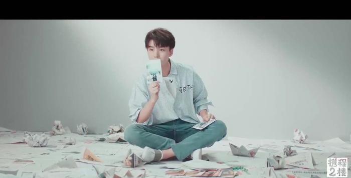 王俊凯讲述照片背后的故事 网友:原来你是这样的小凯