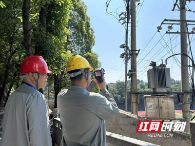 ​泸溪：父女高考齐上阵 共同书写“故事的力量”