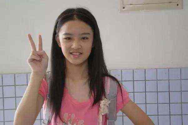 巴啦啦小魔仙十周年主演现状:1人退圈2人成了网红