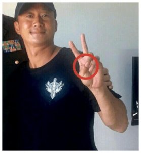 ​不为人知的故事，吴京6岁断指, 他差一点影响下一代。