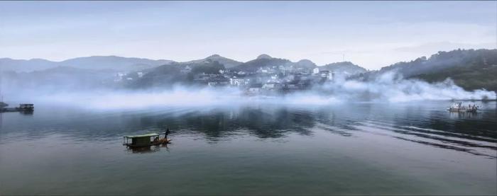 《怒晴湘西》爆火,这片自带神奇色彩的秘境,远比你想象的更“勾魂”