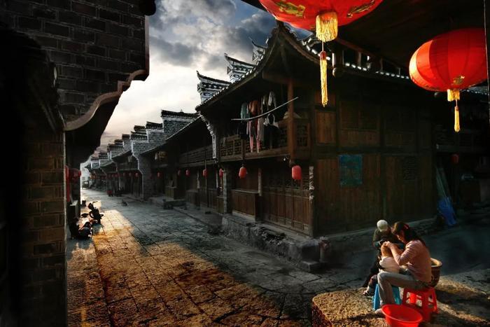 《怒晴湘西》爆火,这片自带神奇色彩的秘境,远比你想象的更“勾魂”