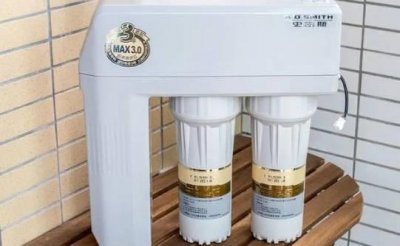 ​净水器十大品牌排名 美的上榜 A.O史密斯暂列第一