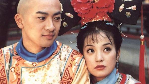 《还珠格格3》中小燕子为什么不再讨喜?这个锅黄奕不背