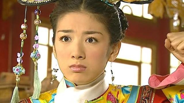 《还珠格格3》中小燕子为什么不再讨喜?这个锅黄奕不背