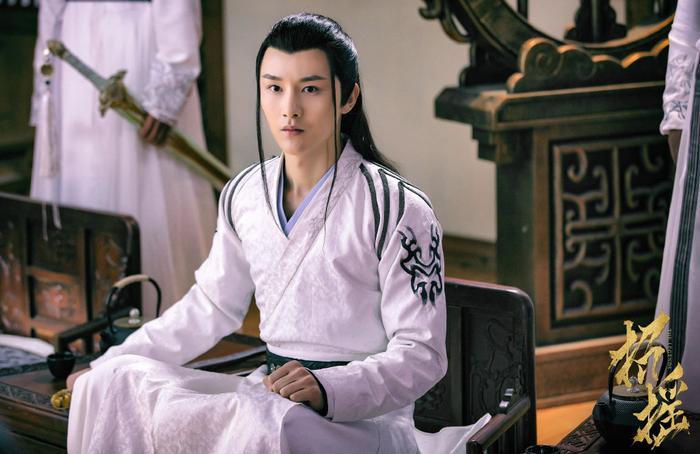 《招摇》播出时间确定,许凯古装扮相太吸晴,女主超霸气!