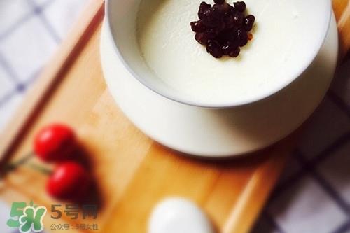 双皮奶的营养价值有哪些?功效作用是什么 双皮奶的营养价值有哪些?功效作用是什么