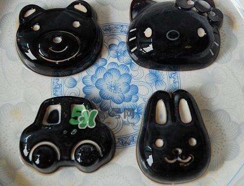 仙草冻怎么做?仙草干怎么煮成仙草冻 仙草冻怎么做?仙草干怎么煮成仙草冻