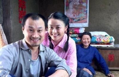 赵本山最艰苦徒弟近照:父母双亡却活得漂亮,如今娶娇妻生双胞胎