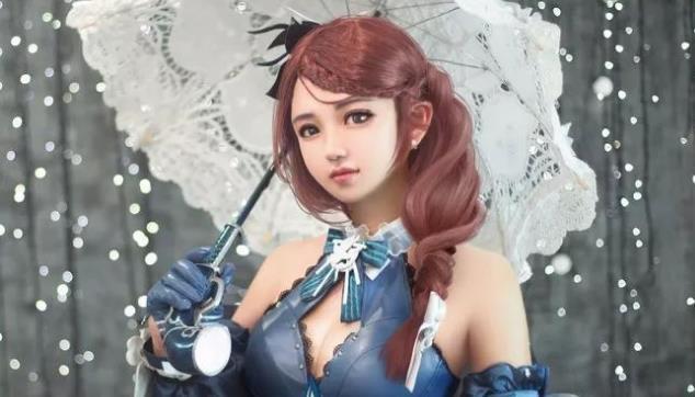 土豪宅男在家COS缠流子,被对面小学生发现,最怕空气突然安静