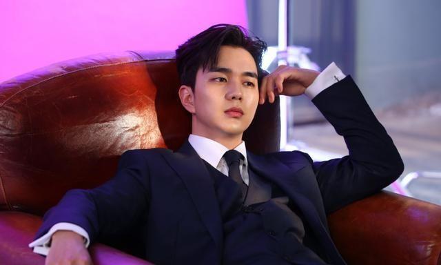 梁世宗入伍近照引争议，从李敏镐到池昌旭，韩星入伍都易发福？