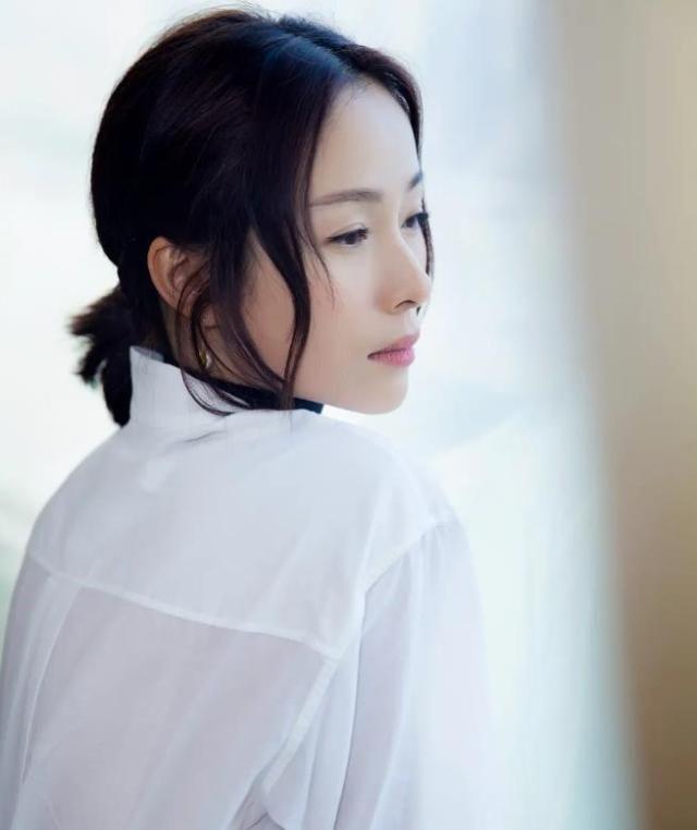 翻车｜江一燕拿建筑大奖遭群嘲，虚伪人设早被黄渤一语揭穿