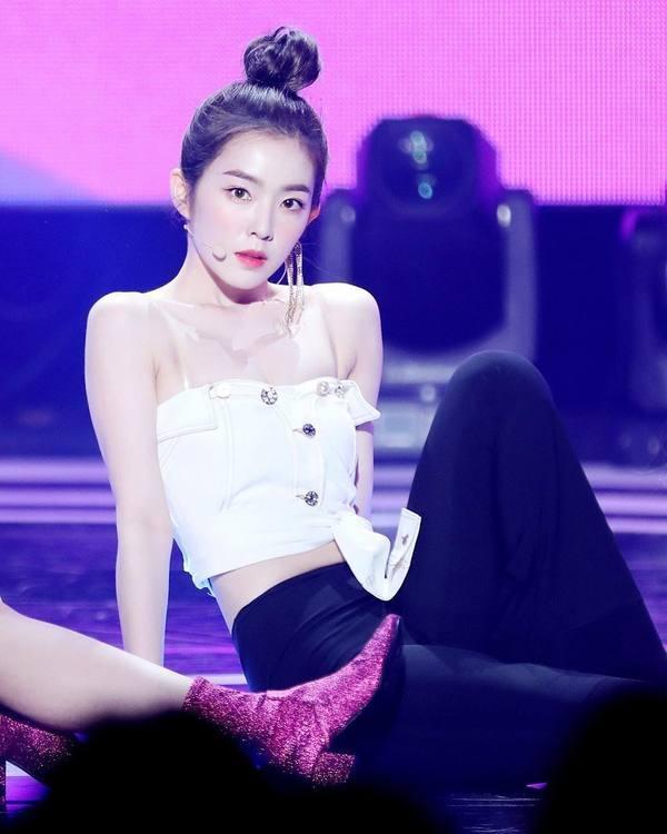 被称南韩四代神颜女爱豆！Irene裴珠泫的颜真得配得上吗？