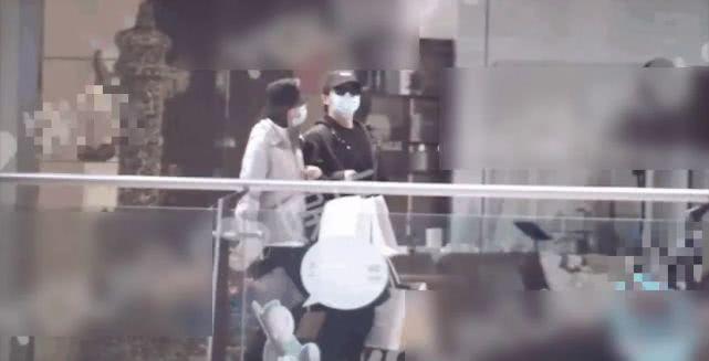 郑恺官宣结婚，疑和苗苗因戏生情，被曝奉子成婚？