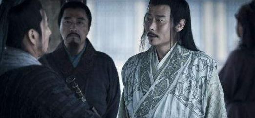 张良拜师历经艰难,但意味深长,最终成为一名受人尊敬的军事家