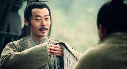 张良拜师历经艰难,但意味深长,最终成为一名受人尊敬的军事家