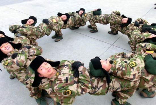 新兵最痛苦三个月集训,训练科目都在这了,看看你们受得了几个