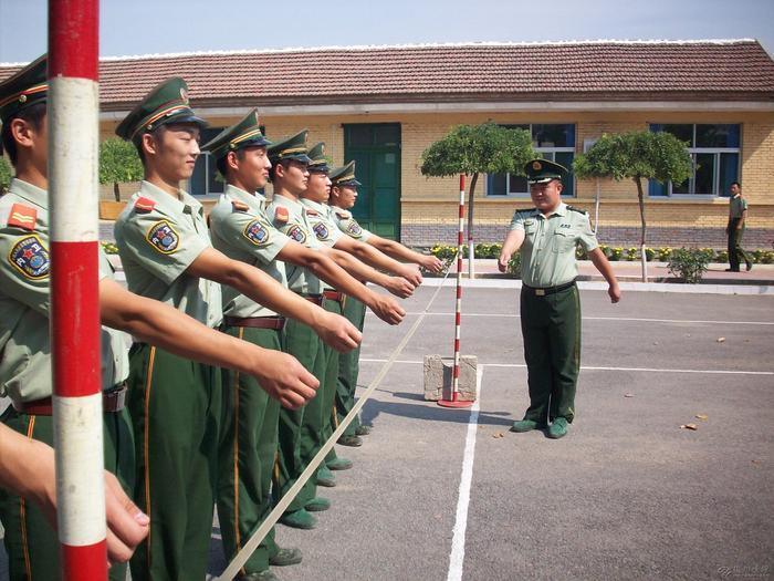新兵最痛苦三个月集训,训练科目都在这了,看看你们受得了几个