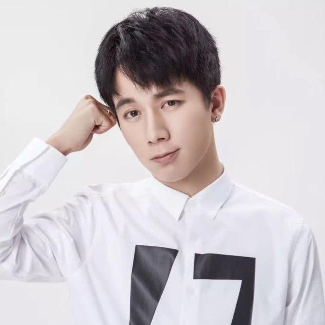 快手将回归已封杀大网红，他最有可能，网友：不是牌牌琦就行！