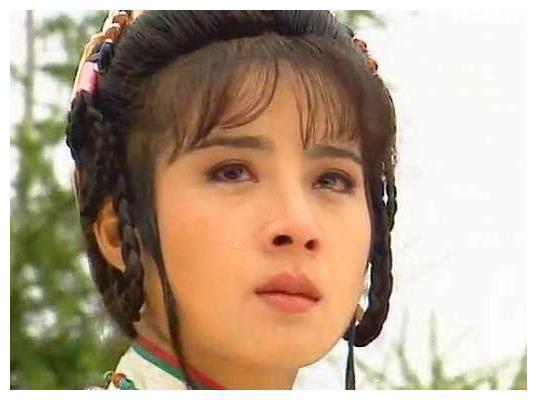 怀旧经典琼瑶剧《新月格格》，最毁三观的忘年恋