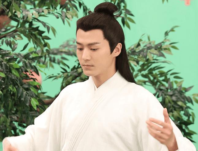 新版白蛇传画风神似青云志, 茅子俊成史上最帅法海!